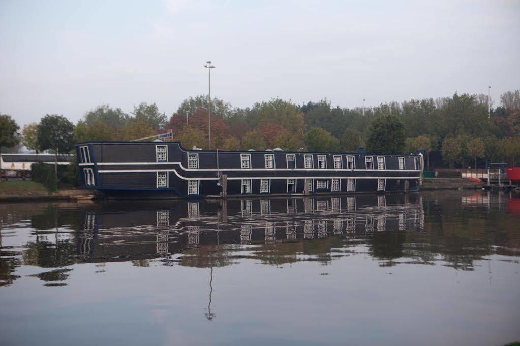 Boat Hotel De Barge Брюгге Екстер'єр фото