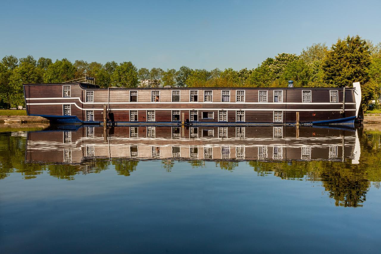 Boat Hotel De Barge Брюгге Екстер'єр фото