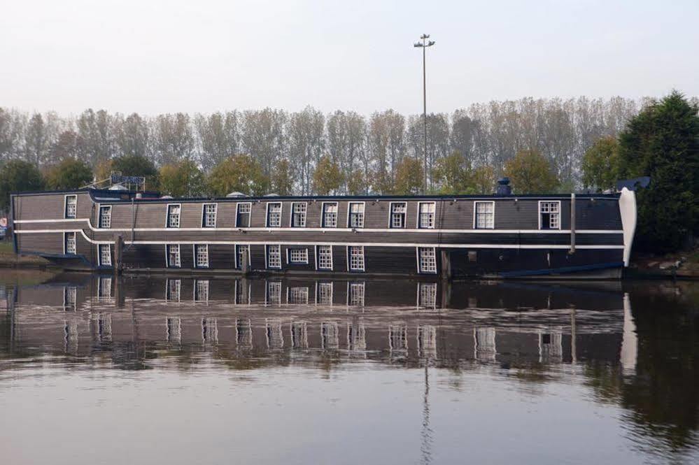 Boat Hotel De Barge Брюгге Екстер'єр фото